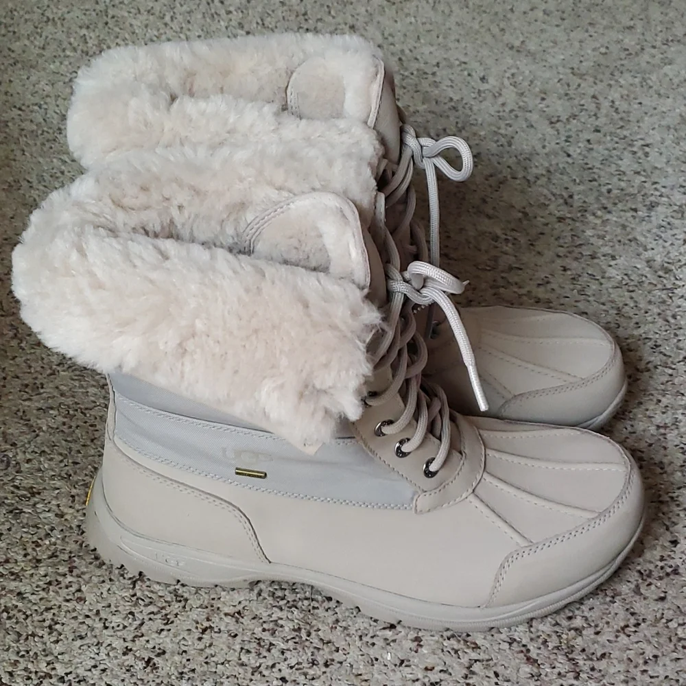 UGG Cuffable Butte Mono Putty Waterproof Outdoor Heavy Rain/ Snow Rugged Boots